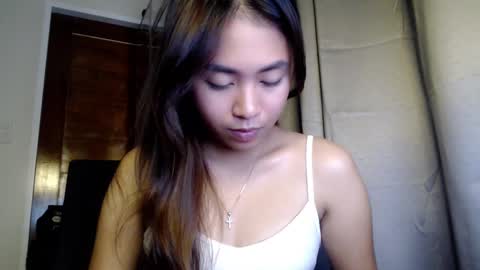 Snapshot of itscandygurl chatting on 02-20-25, 03:52 Candy online show from 02-20-25, 03:52