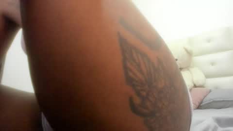 Snapshot of itscheryl_ chatting on 06-06-26, 04:33 itscheryl_ online show from 06-06-26, 04:33