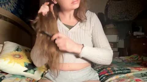 itscoraamour online show from 04-26-26, 01:47