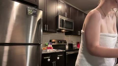 itsKaylaaa online show from 06-11-26, 02:53