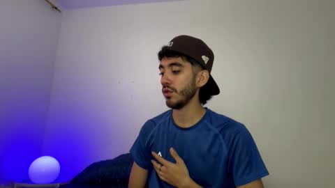 Snapshot of itsmartin_ chatting on 02-28-26, 05:03 itsmartin_ online show from 02-28-26, 05:03