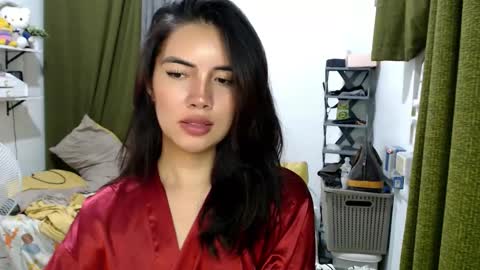 Snapshot of itsme_jo chatting on 05-24-26, 12:21 itsme_jo online show from 05-24-26, 12:21