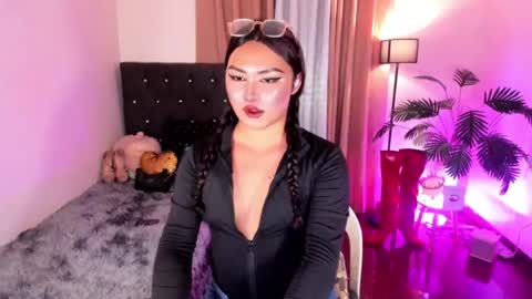 Snapshot of itsmesianaa29 chatting on 06-25-26, 04:00 Siana online show from 06-25-26, 04:00