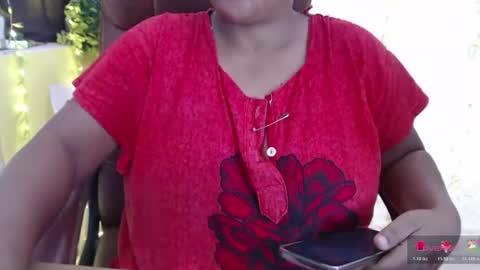 Snapshot of itsmiradesire chatting on 07-04-26, 10:10 Mira online show from 07-04-26, 10:10