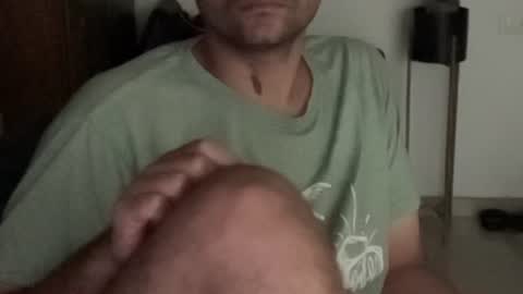 Snapshot of itsmylife021 chatting on 10-12-25, 02:49 Raje online show from 10-12-25, 02:49