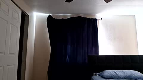 itsrandolph84 online show from 09-30-25, 09:20