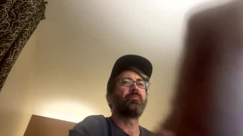 Snapshot of itsschmee85 chatting on 10-17-25, 02:15 itsschmee85 online show from 10-17-25, 02:15