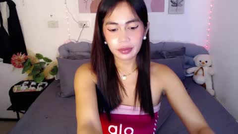 itsurgil_kloeh online show from 07-19-26, 01:48