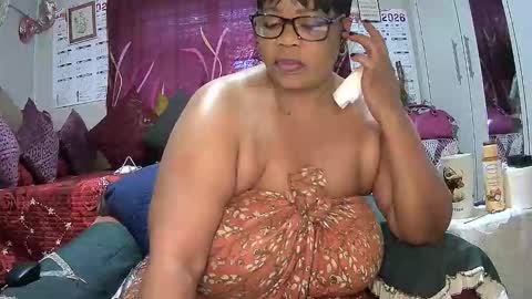 itumeleng74 online show from 05-12-26, 05:59