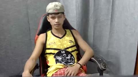 itzme_john online show from 04-09-26, 06:24