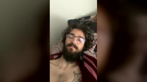 itzmeagain25 online show from 02-18-26, 08:16