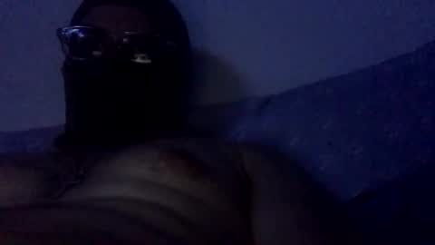 itzren3257192 online show from 01-12-26, 07:35