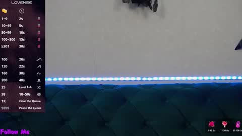 ivanacharm online show from 10-19-25, 03:18