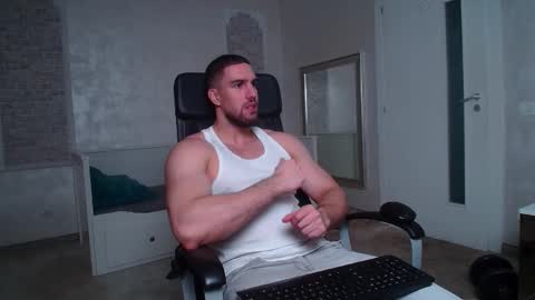 Snapshot of ivanhydee chatting on 12-04-25, 05:50 IvanHydee online show from 12-04-25, 05:50