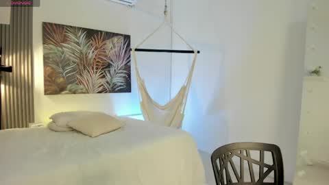 Snapshot of ivania_lua chatting on 04-18-26, 11:14 ivania_lua online show from 04-18-26, 11:14