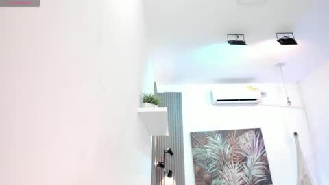 Snapshot of ivania_lua chatting on 05-01-26, 11:37 ivania_lua online show from 05-01-26, 11:37