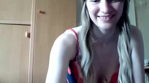 Snapshot of ivetta911 chatting on 06-02-26, 11:34 ivetta911 online show from 06-02-26, 11:34