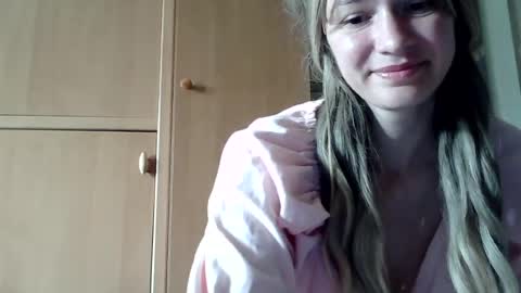Snapshot of ivetta911 chatting on 07-12-26, 02:08 ivetta911 online show from 07-12-26, 02:08