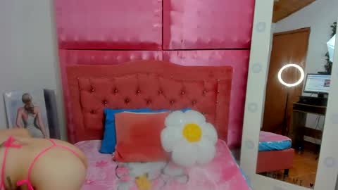 Ivonny online show from 11-25-25, 11:10