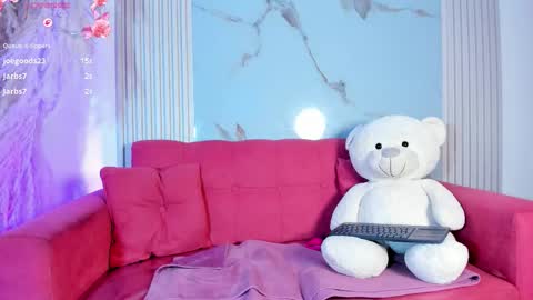 Snapshot of ivonymiller chatting on 11-04-25, 09:47 ivonymiller online show from 11-04-25, 09:47