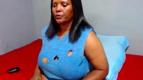 IVORYTITS48 online show from 01-28-25, 08:36