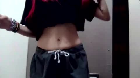 ivorytrixx online show from 01-17-26, 06:44