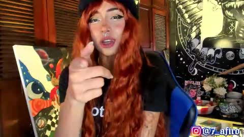 Snapshot of ivy_byte chatting on 02-22-26, 02:02 - online show from 02-22-26, 02:02