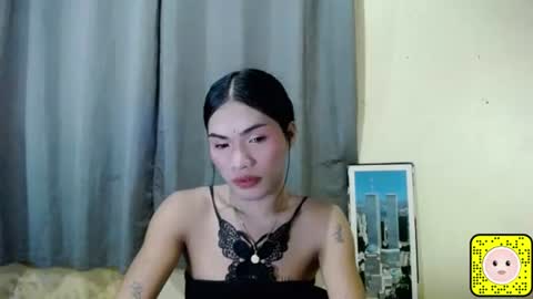 Snapshot of ivy_moorexoxo chatting on 05-25-26, 06:36 Ivy online show from 05-25-26, 06:36