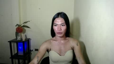 Snapshot of ivy_moorexoxo chatting on 06-15-26, 01:08 Ivy online show from 06-15-26, 01:08