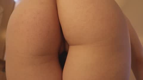 Ivy online show from 11-21-25, 04:38