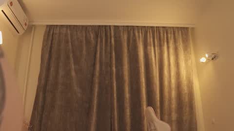 Ivy online show from 03-20-26, 04:01