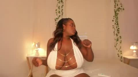 Snapshot of ivybennett chatting on 07-20-26, 07:38 IVANA online show from 07-20-26, 07:38