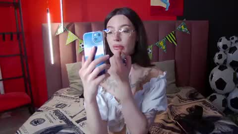 Snapshot of ivydainty chatting on 06-28-26, 01:22 Ivy online show from 06-28-26, 01:22