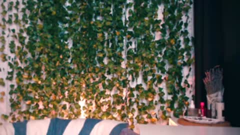 Miss Ivy online show from 12-07-24, 04:03