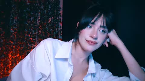 Miss Ivy online show from 02-17-25, 12:21