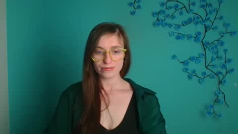 Snapshot of ivynoir_ chatting on 04-22-26, 02:07 Ivy online show from 04-22-26, 02:07