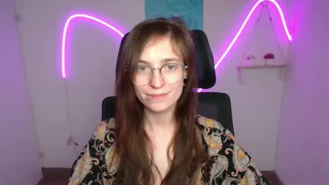 Snapshot of ivynoir_ chatting on 05-09-26, 02:11 Ivy online show from 05-09-26, 02:11