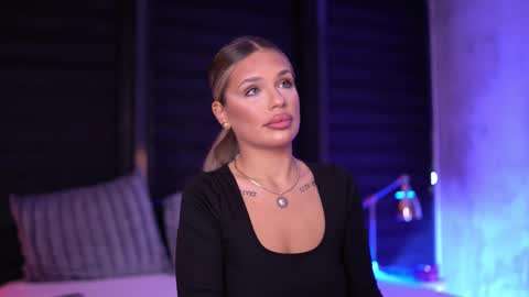 IvyRowa online show from 03-09-25, 07:05