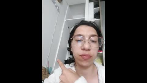 Snapshot of ivyx20 chatting on 05-01-26, 03:05 Ivy online show from 05-01-26, 03:05