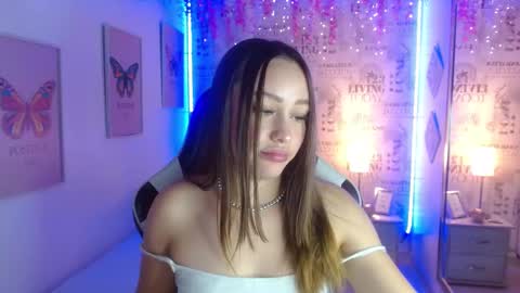 Snapshot of ivyy_crystal chatting on 03-11-25, 11:48 Ivy online show from 03-11-25, 11:48