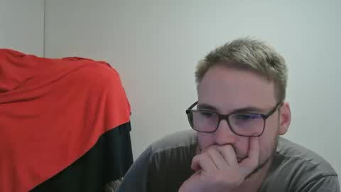 Snapshot of iwantfucknow chatting on 05-20-26, 10:32 iwantfucknow online show from 05-20-26, 10:32