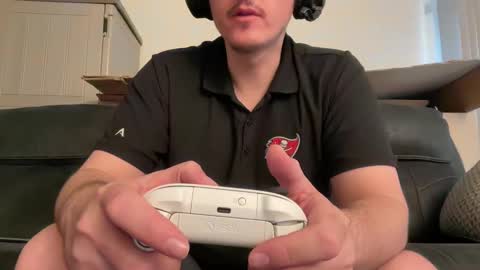 iwantyounow42069 online show from 10-31-25, 08:54