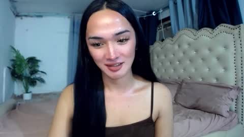 iwillcum4u_ online show from 11-26-25, 01:06