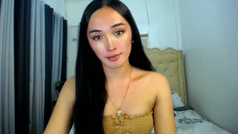 Snapshot of iwillcum4u_ chatting on 06-10-26, 12:37 iwillcum4u_ online show from 06-10-26, 12:37