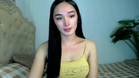 Snapshot of iwillcum4u_ chatting on 06-14-26, 01:13 iwillcum4u_ online show from 06-14-26, 01:13