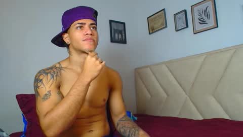 izaack online show from 02-11-26, 01:27