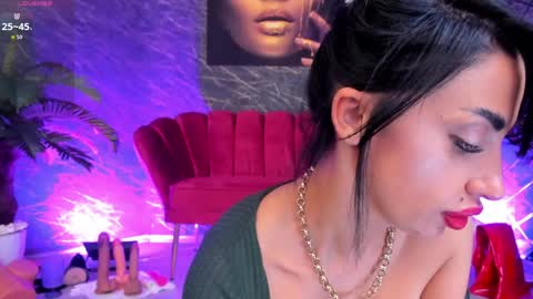 Snapshot of izabelatessa chatting on 05-12-26, 07:22 izabelatessa online show from 05-12-26, 07:22