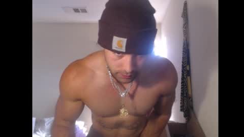 izak144 online show from 11-24-25, 09:36