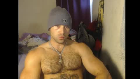 Snapshot of izak144 chatting on 04-29-26, 01:53 izak144 online show from 04-29-26, 01:53