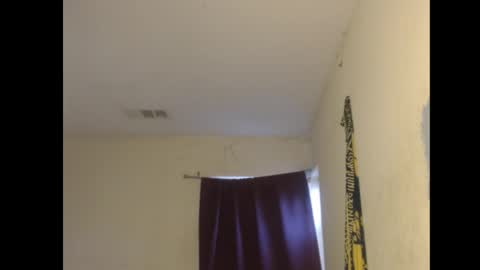 Snapshot of izak144 chatting on 05-09-26, 01:55 izak144 online show from 05-09-26, 01:55